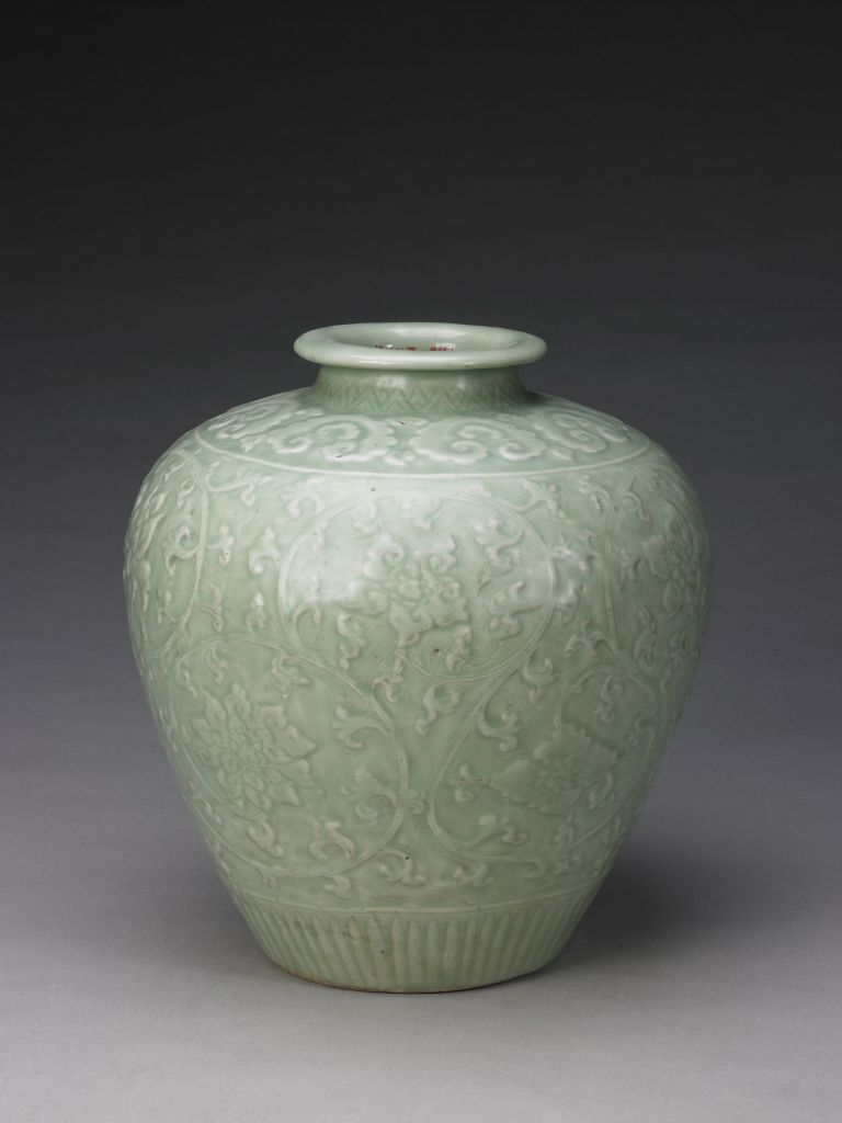 图片[1]-Longquan Kiln Blue Glaze Embossed Flower with Lotus Pattern-China Archive